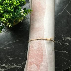 从一段卷起，放冰箱冷藏1个小时