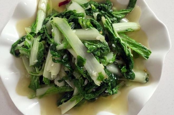 蒜蓉奶白菜