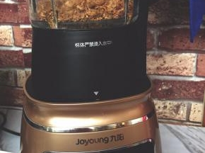 喜欢碎一点的可以用料理要打碎