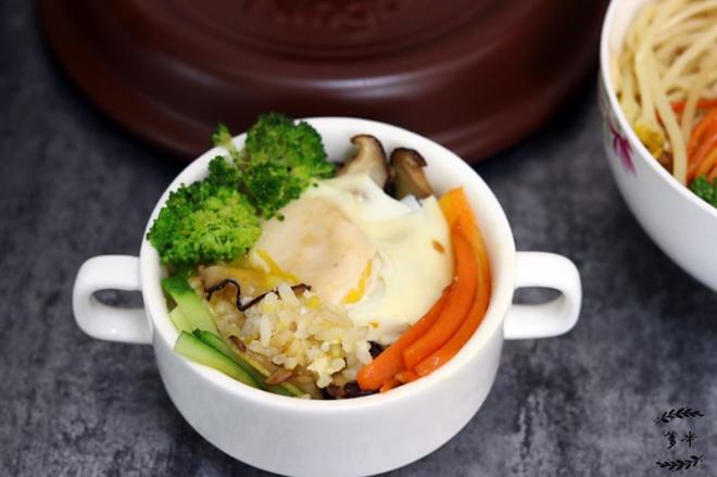 砂锅煲仔饭