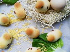 小黄米和小青菜可是小鸡们的最爱哦，赶快品尝吧，哈哈哈……