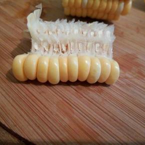 看看，一会一个就剥好了，