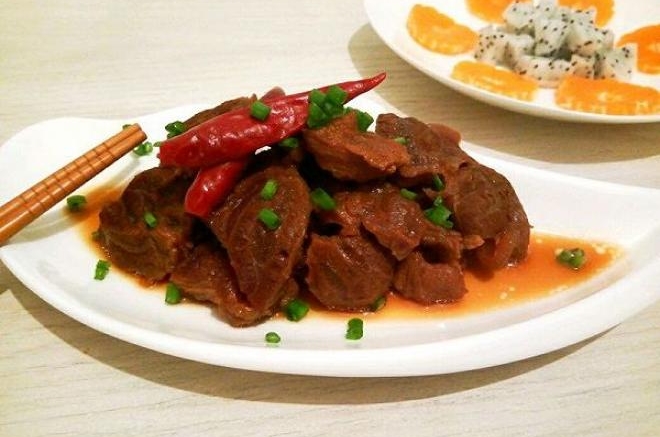 红烧牛腱子