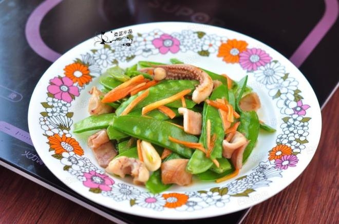 荷兰豆炒鱿鱼