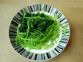 切小段，可以根据个人喜欢切段的长短。