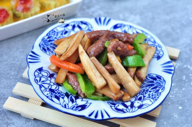 杏鲍菇炒牛柳