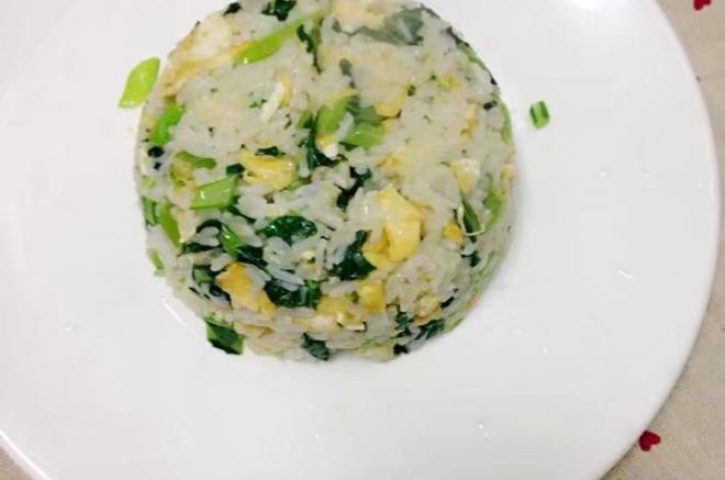 菜心粒鸡蛋炒饭