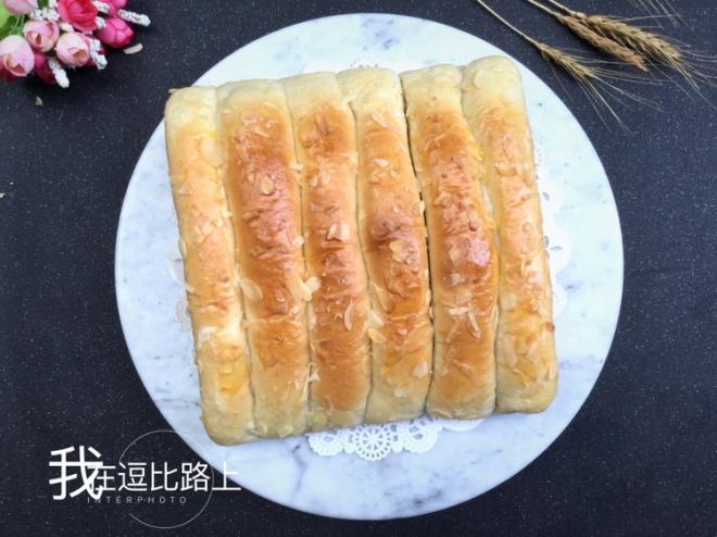 淡奶油炼乳排包