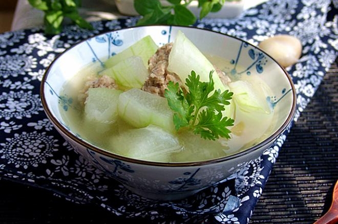 冬瓜汆丸子