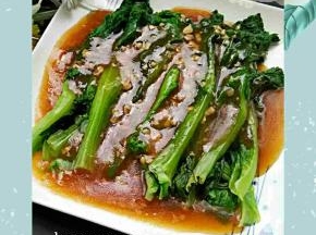 美味下饭的蚝油生菜就做好了