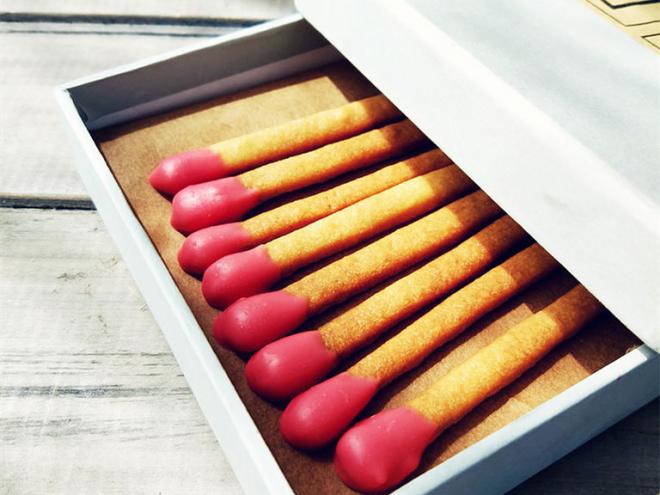 巧克力火柴饼干