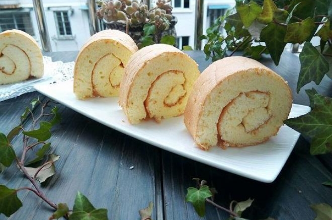 原味戚风蛋糕卷