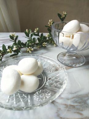 还有人问怎么做夹馅的，就是挤的时候，先挤个底托，将果酱放在中间，再在果酱上挤出剩余部分，覆盖住即可。