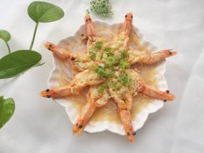 出炉，撒上香菜叶。