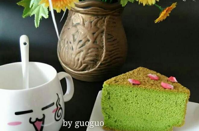 菠菜汁戚风蛋糕