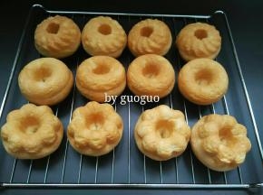 烤箱提前预热180度，烤28分钟，上色盖锡纸