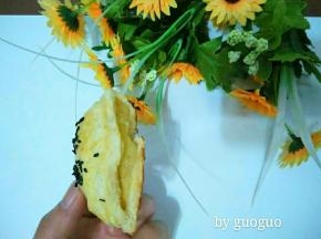 最重要的是安全啊，没有添加剂，绝对不是外面用各种添加剂兑出的榴莲馅