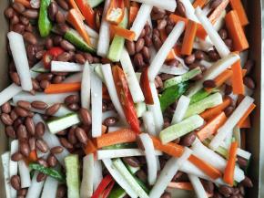 放入煮好的花生