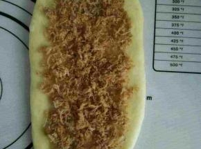 上面撒满肉松