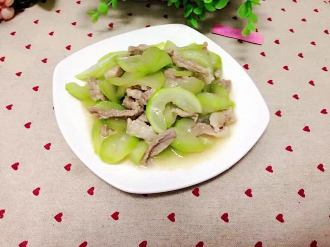 瓠瓜炒肉