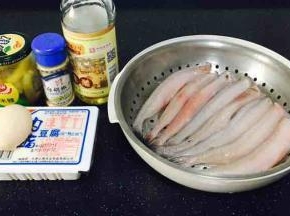 主要食材：龙头鱼、豆腐、鸡蛋