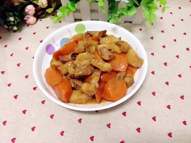 胡萝卜烧肉
