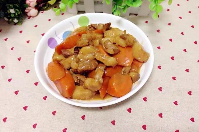 胡萝卜烧肉