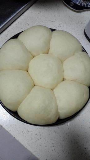 发酵好后，取出，烤箱185度预热