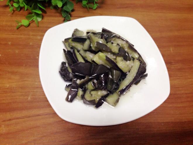 蒜茸炒茄子
