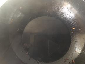 将锅内的油继续加热