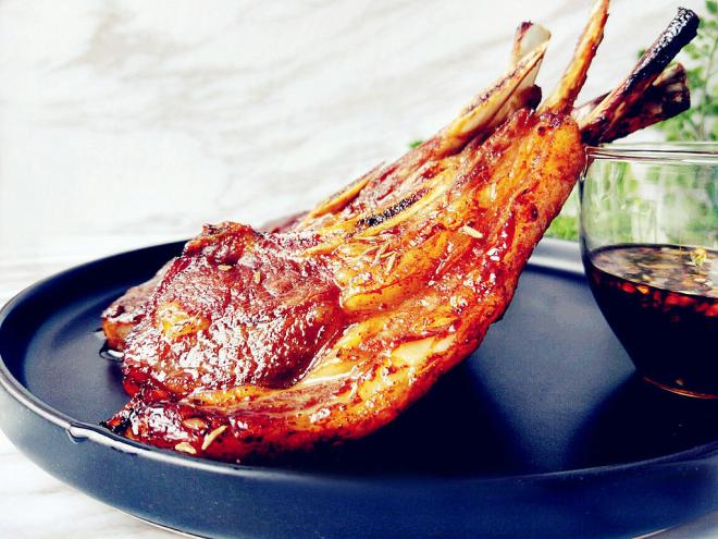 蜜汁烤羊排