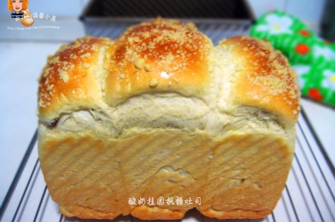 17小时中种吐司--酸奶桂圆枫糖吐司