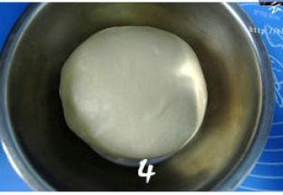 收入容器中，盖上保鲜膜放温暖处发酵；