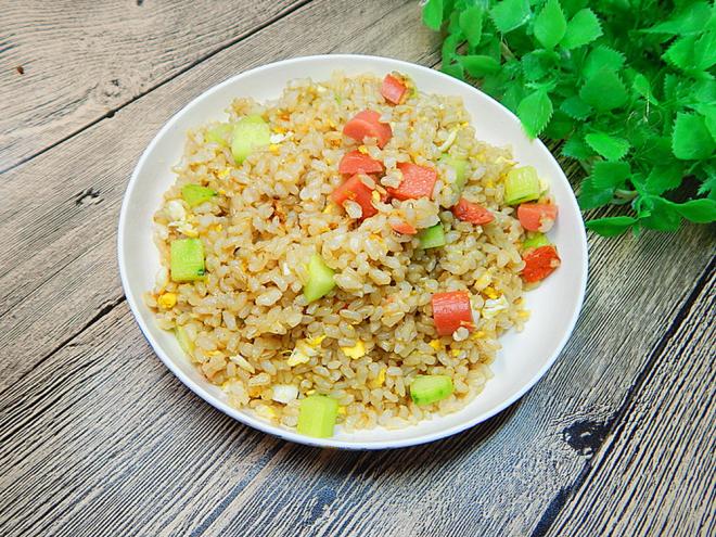 黄瓜炒糙米饭