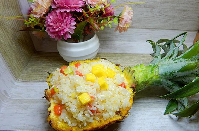 菠萝炒饭