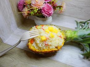 加入炒好的米饭