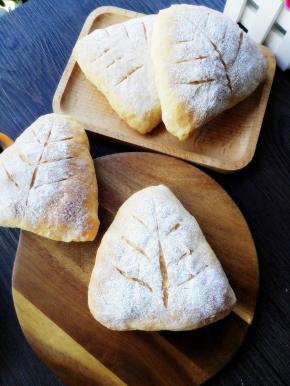 烤好后，取出晾凉