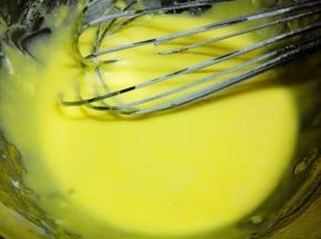 呈均匀顺滑的糊状