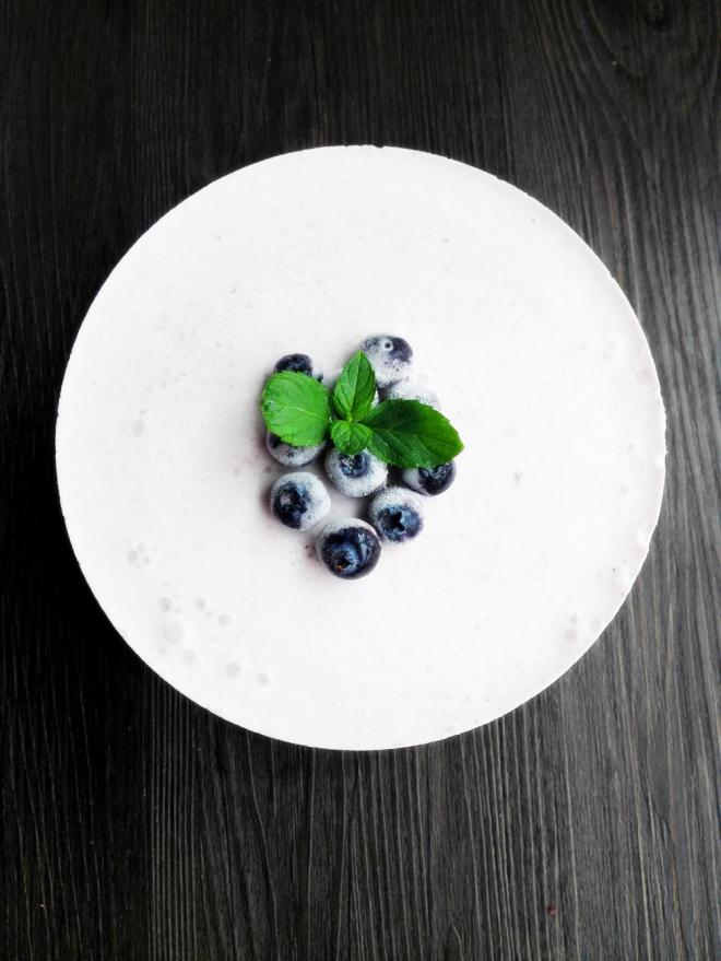 蓝莓果酱慕斯蛋糕