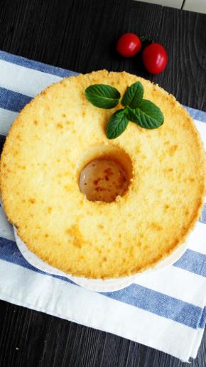 待凉透后借助脱模刀脱模