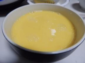 加入一倍的温水搅拌均匀