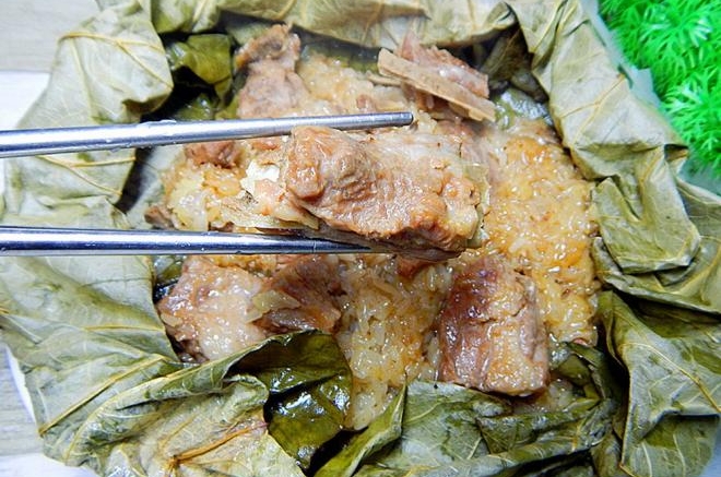 荷味糯米蒸排骨