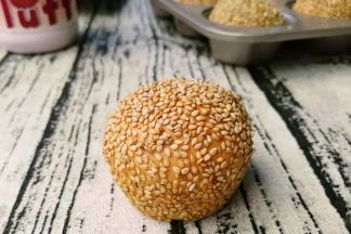 小餐包像不像麻团？