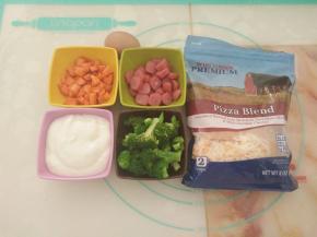 派皮烘烤期间，准备好馅料材料。