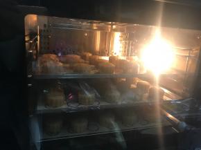 大约10分钟左右，看上色为准，上色满意后续烤半分钟