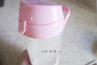 打好后取下刀头换上杯子盖就可以拎走啦