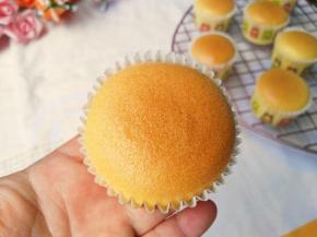 来张近照，可爱吧？