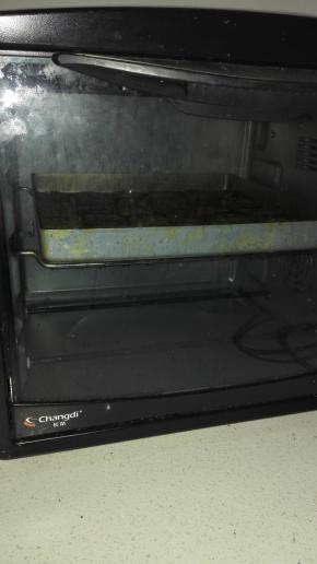 放入预热好的烤箱，180度，上下管，20分钟，中层