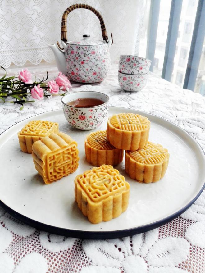 蔓越莓椰蓉月饼