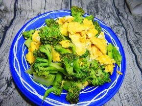 最后炒至均匀入味